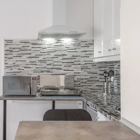 アパート Hand Made *